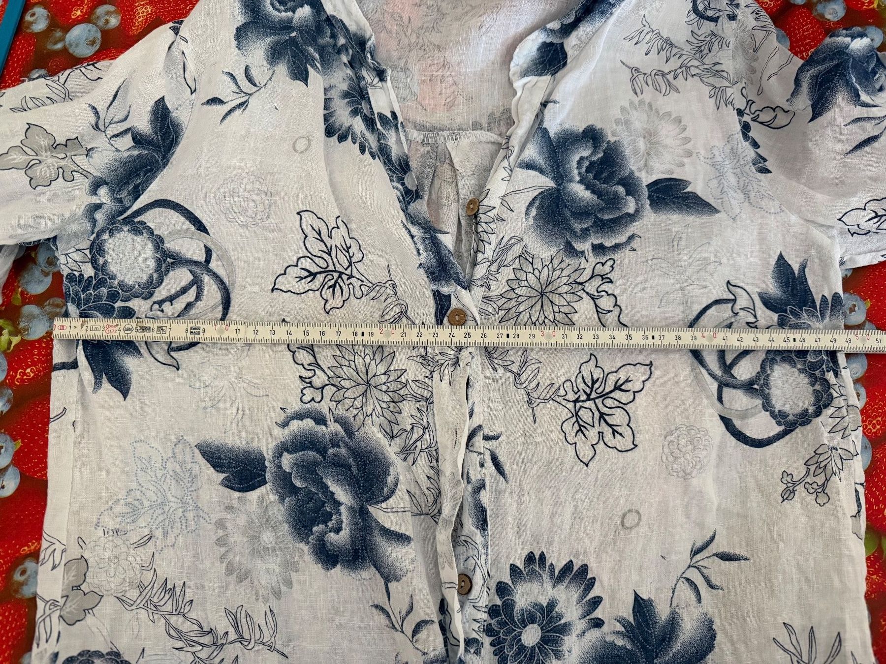 Camicette: Leichte Sommerbluse mit Blumenmuster - Gr. L - Lino – Usato da Cugnasco venduto da tizianaq 3