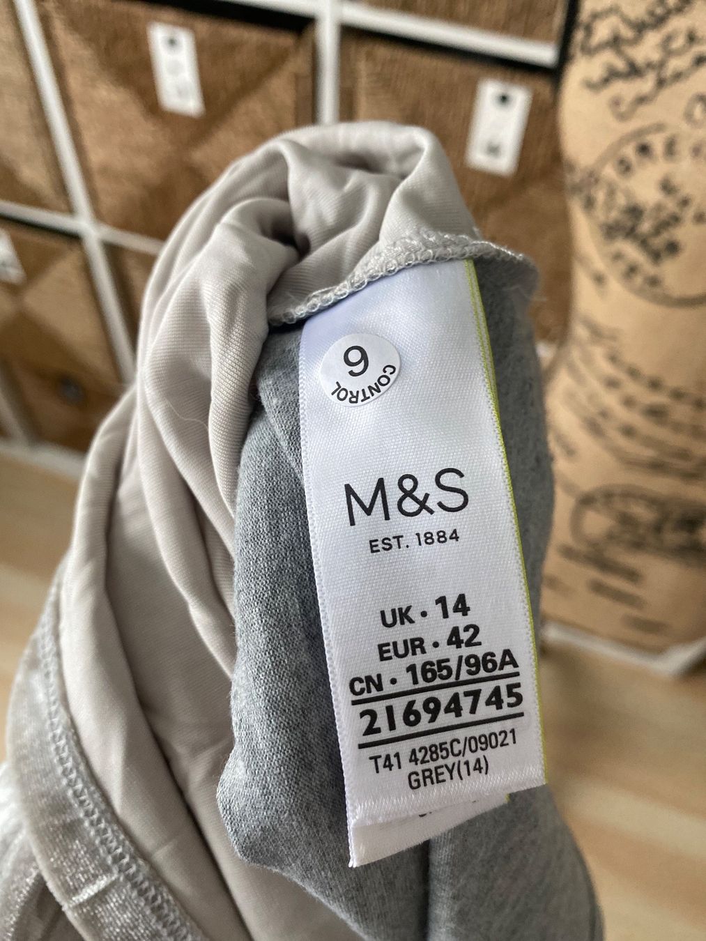 T-Shirts: Velvet Shirt, silver grey, size XL – Neu und originalverpackt aus Safenwil von rgs_tg62 1