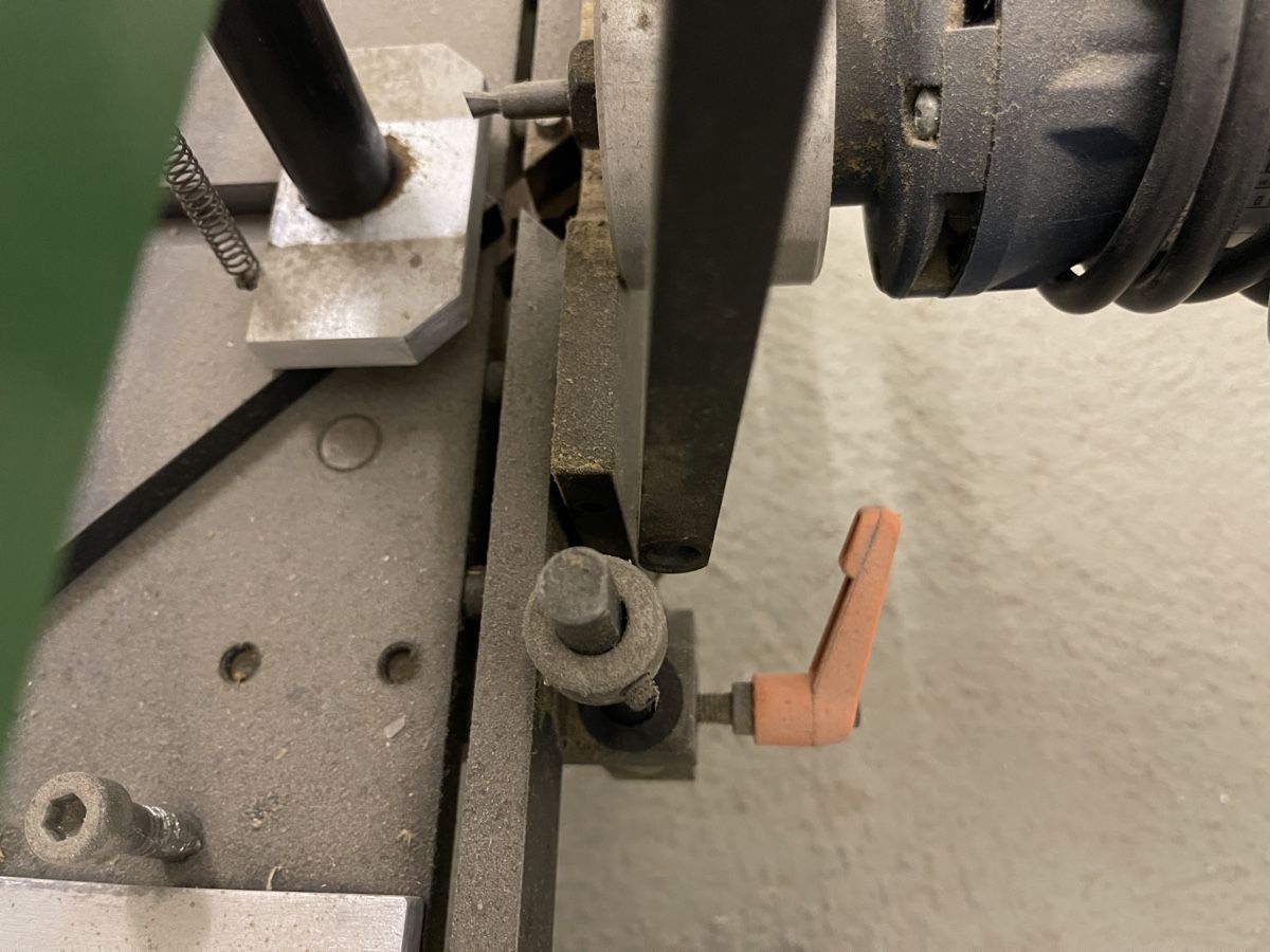 Tutte le macchine: Hofmann Schwalbenschwanz Fräse – Usato da Stallikon venduto da Xilef89 3