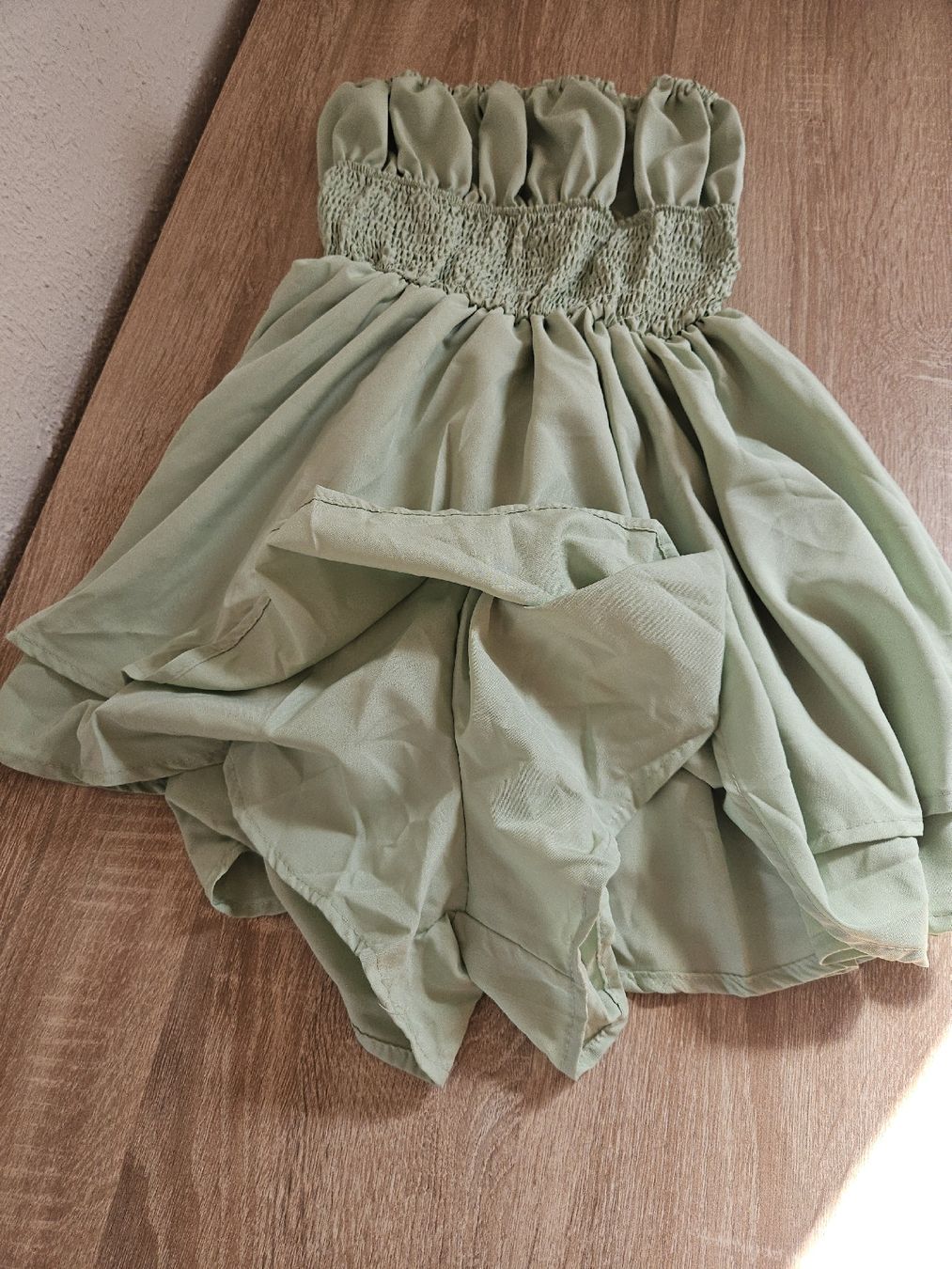 Robes: Kleid trägerlos mintgrün von Temu – Neuf (Voir description) à Ebikon par SecondChance_byM 1