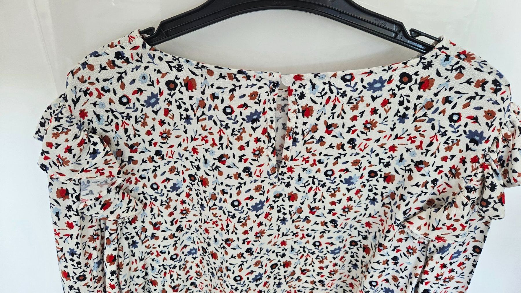 C&A Camicette: Hübsche Bluse mit Blumenmuster, Gr. 36, Top Zustand! – Usato da Gossau ZH venduto da fashiontwo 4