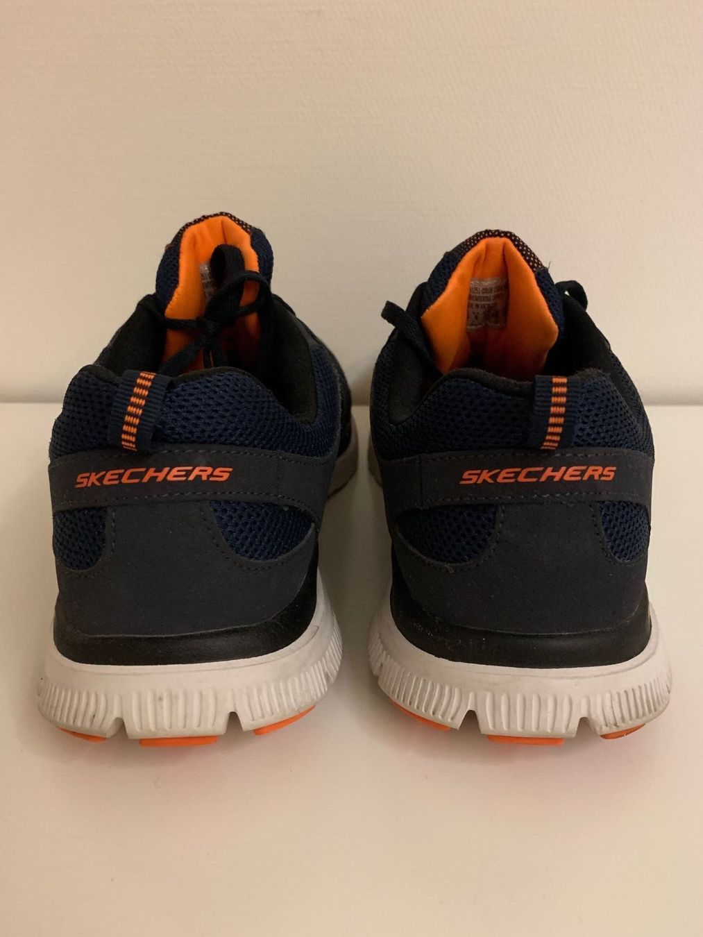 Skechers Scarpe da uomo: Turnschuhe SKECHERS – Usato da Zürich venduto da ThaliaL 5