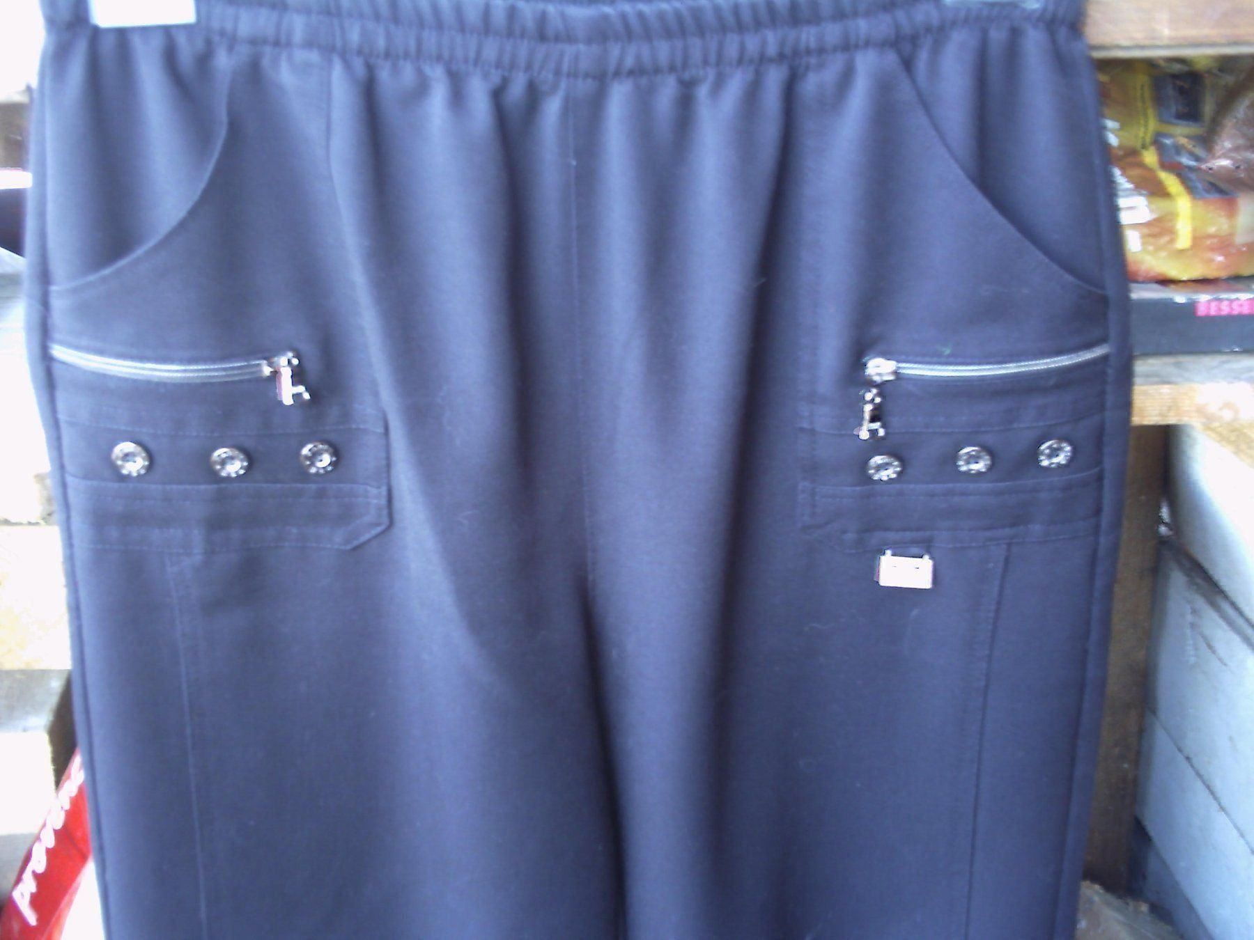 Pantaloni: Pantalon T.3 – Usato da Grône venduto da Cramouze 2