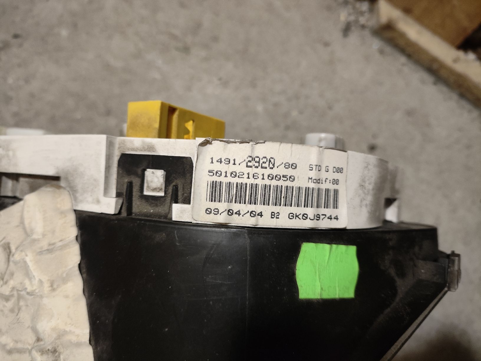 Tutti pezzi di ricambio auto: Compteur Peugeot expert/ Citroën jumpy – Usato da La Chaux-de-Fonds venduto da ZX-7R_17 2