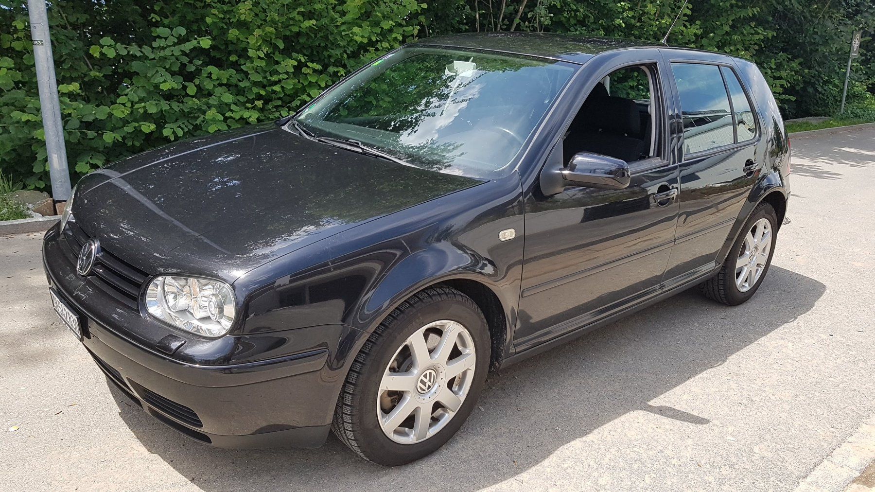 VW Automobili: Golf 2.8L v6 4Motion – Usato da Bottighofen venduto da stephams