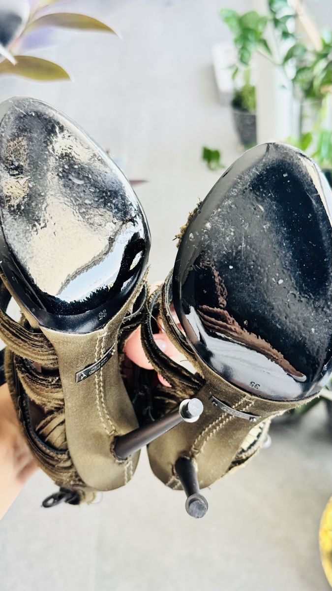 Tom Ford Damenschuhe: Tom Ford – Gebraucht aus Mörigen von TimelessFinds 4