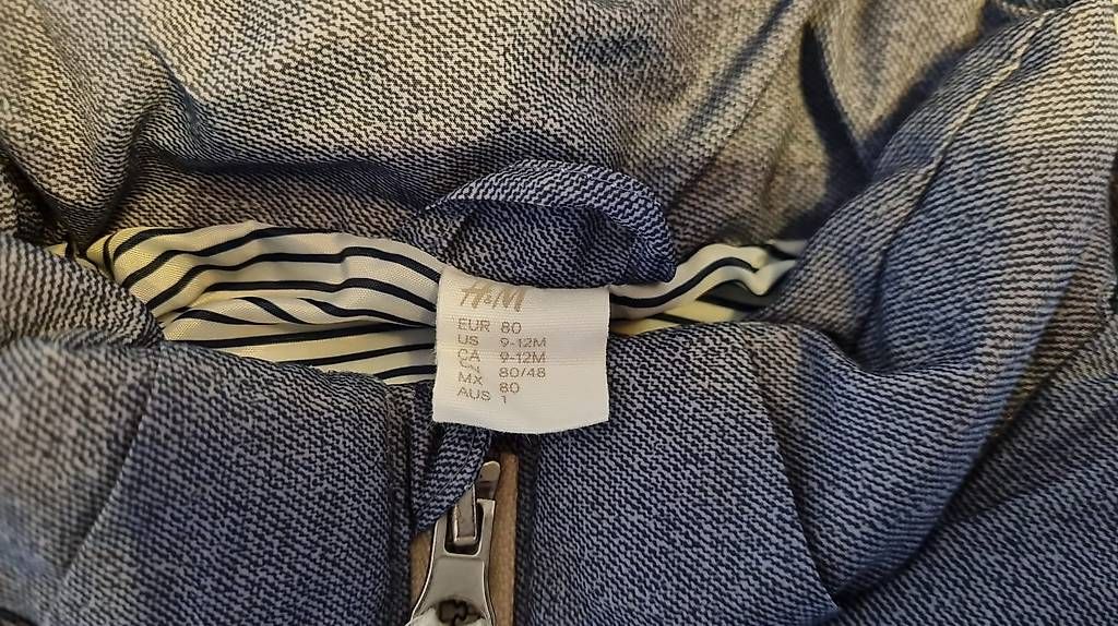 Autres vêtements garçon: Kinderweste H&M Gr. 80 – D'occasion à La Heutte par tau_5vvl 1