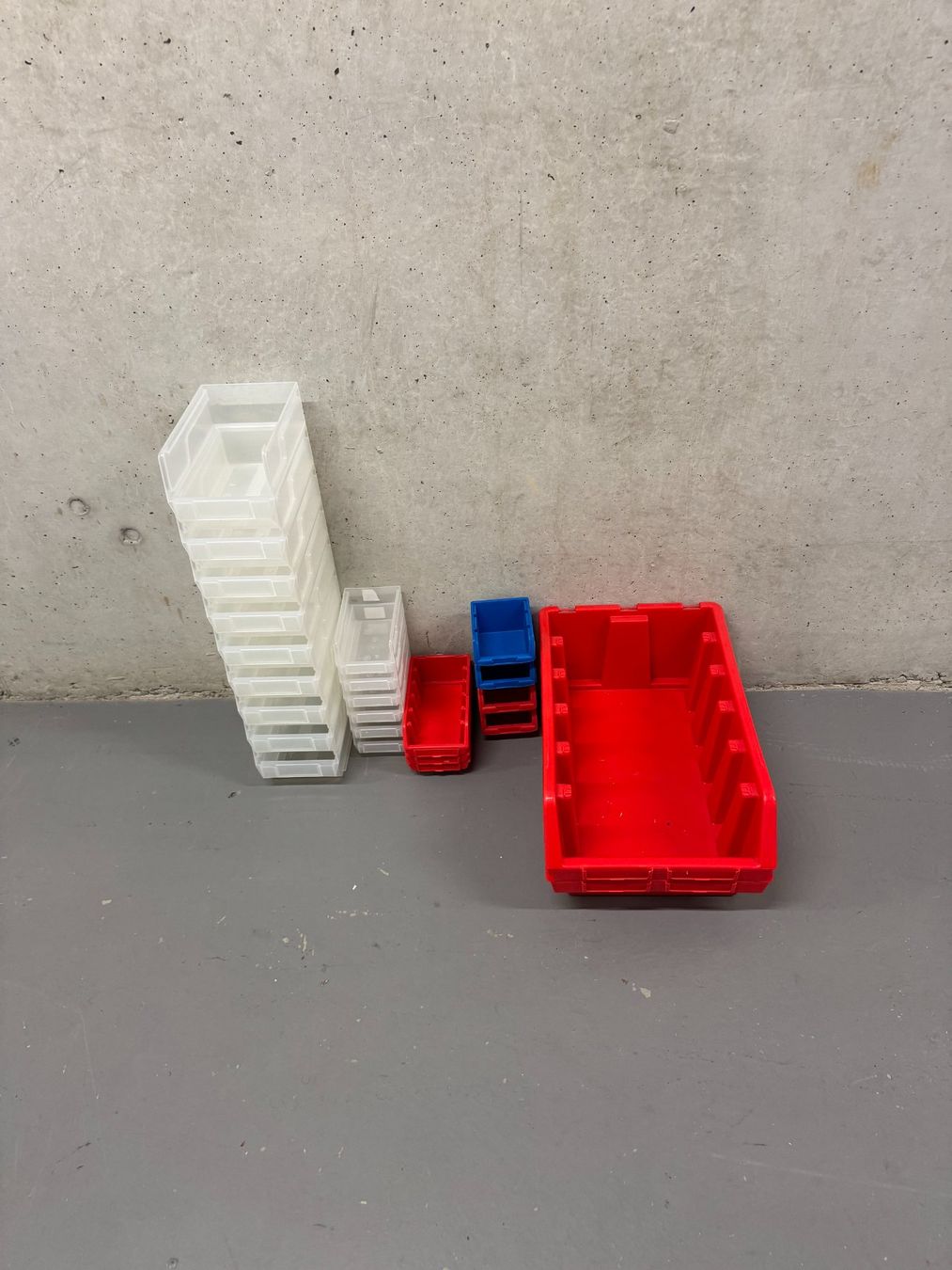 Contenitori & Simili: Stapelboxen versch. Grössen – Usato da Thayngen venduto da bvo_q7hw 1