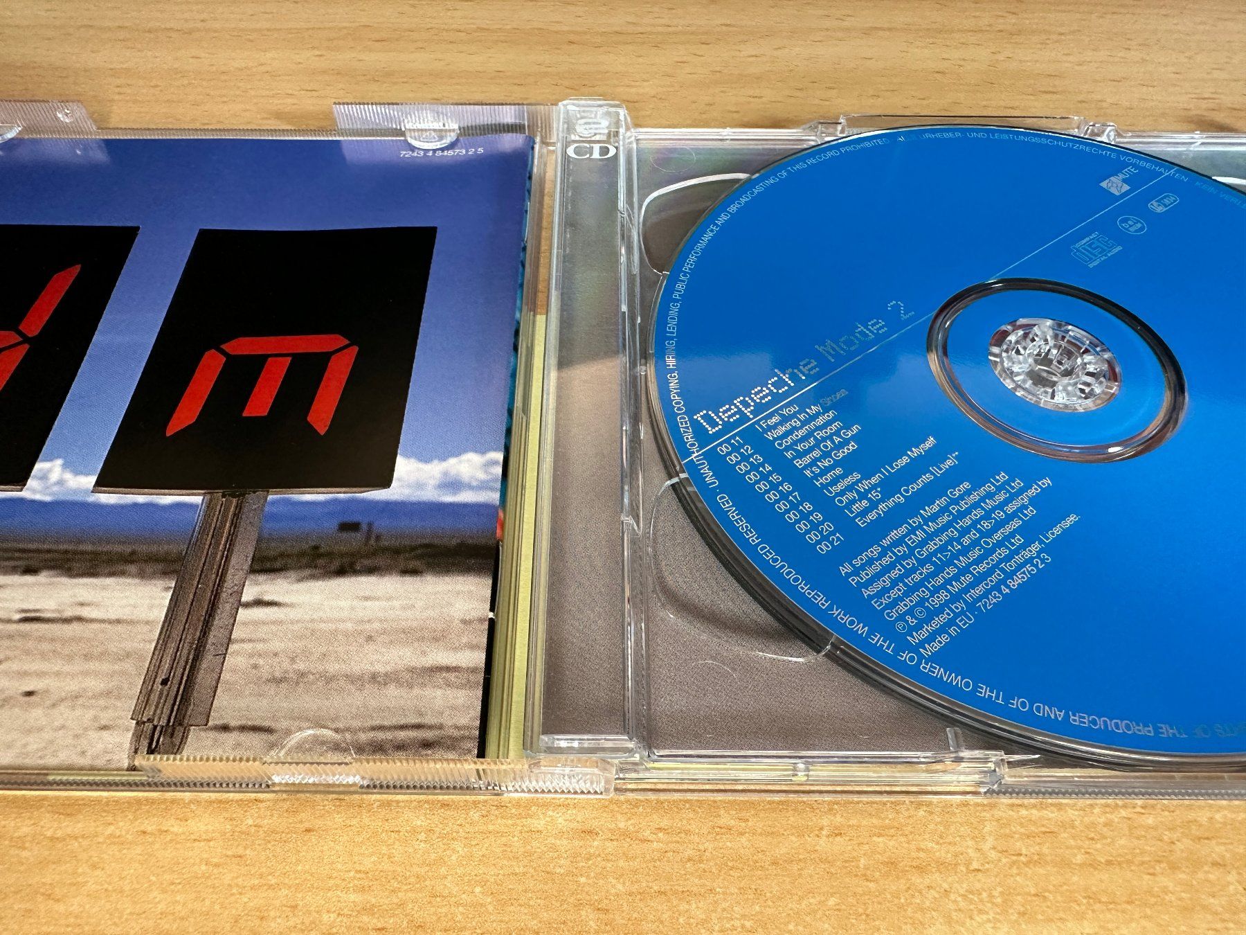 CD: Depeche Mode - The Singles 86>98 - 2 CD – Usato da Rikon im Tösstal venduto da Alpenmutz 2