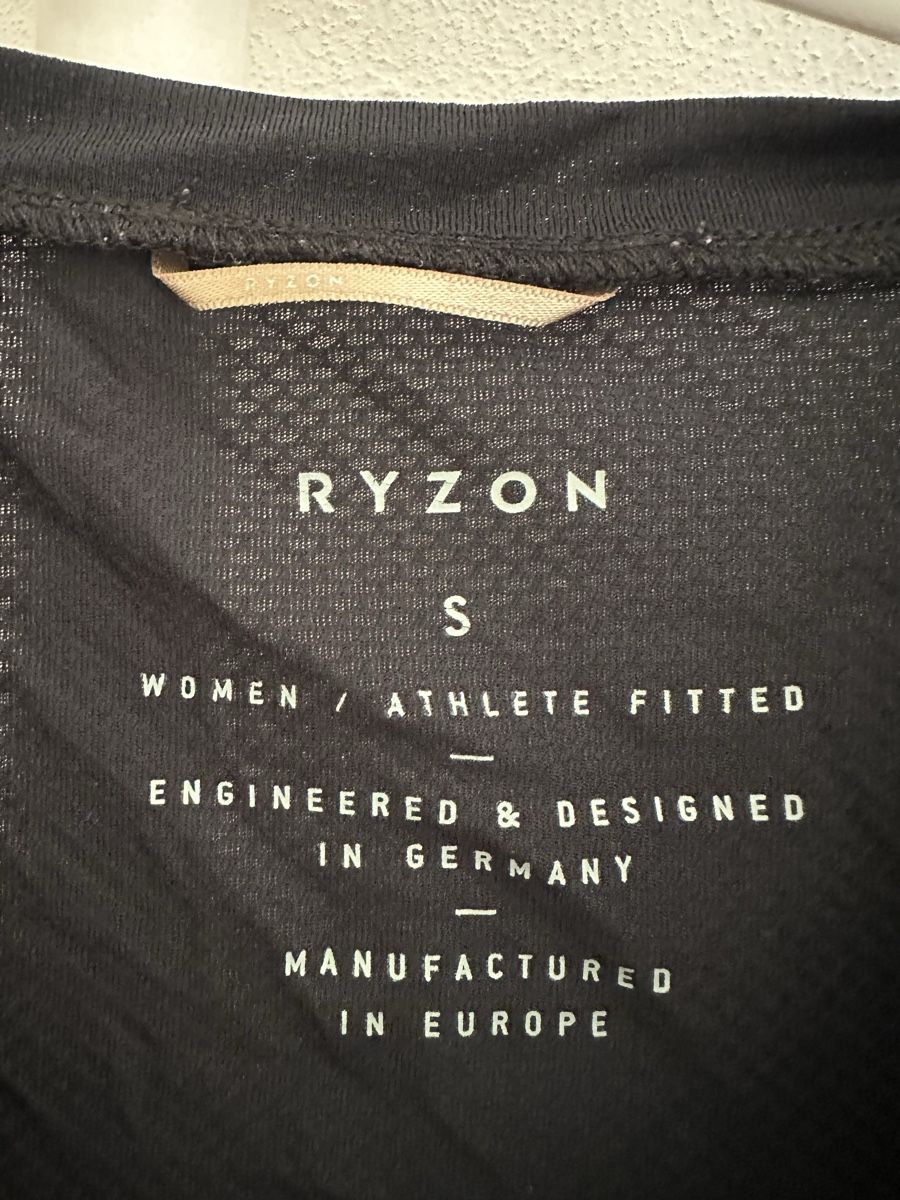 Ryzon T-shirt: RYZON Performance Shirt, running, schwarz, Gr. S – Usato da Zürich venduto da anouk_8008 2