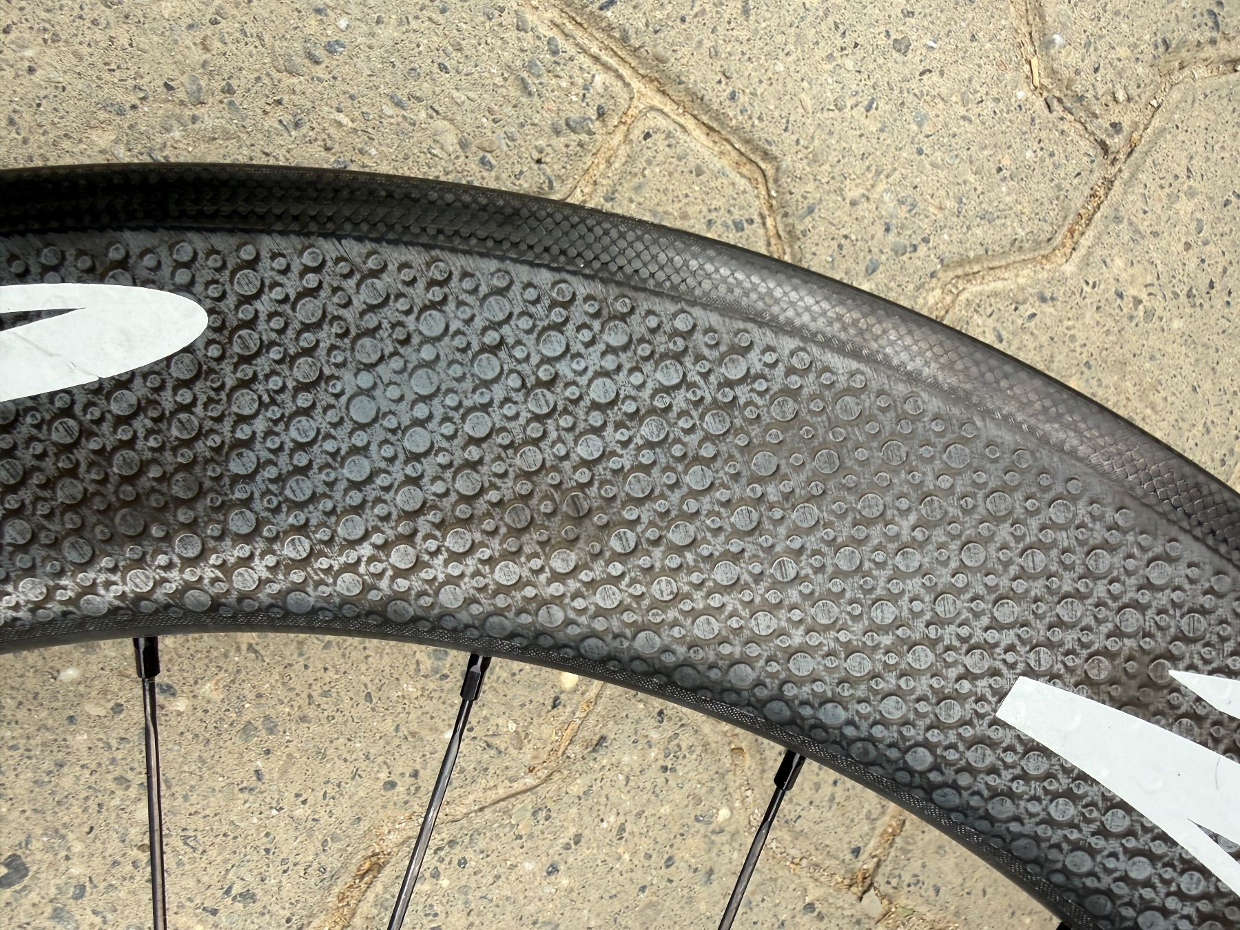 Zipp Ersatzteile: ZIPP Carbon Laufrad 80mm mit Kassette – Gebraucht aus Murten von Megacad0 2