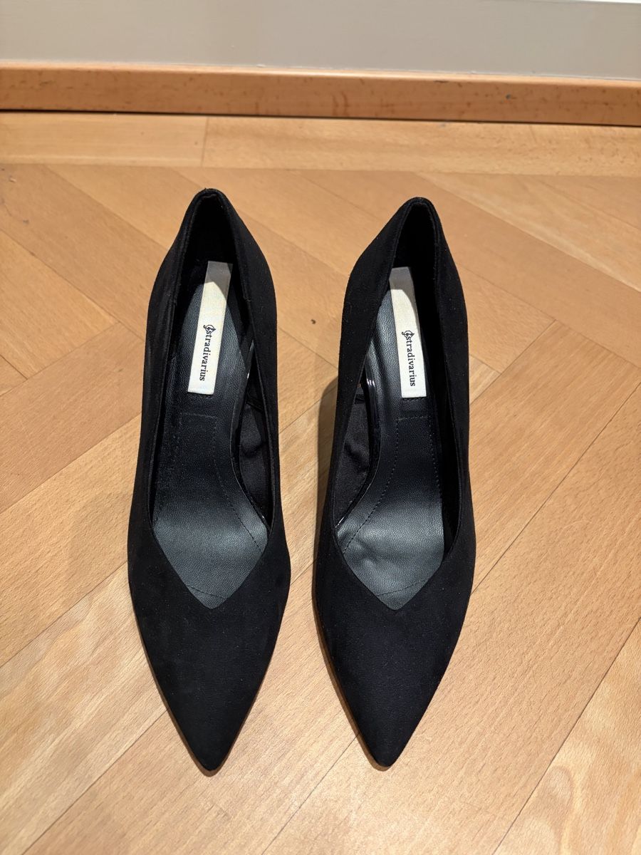 Damenschuhe: Black Décolleté  – Gebraucht aus Zürich von ele_66wz