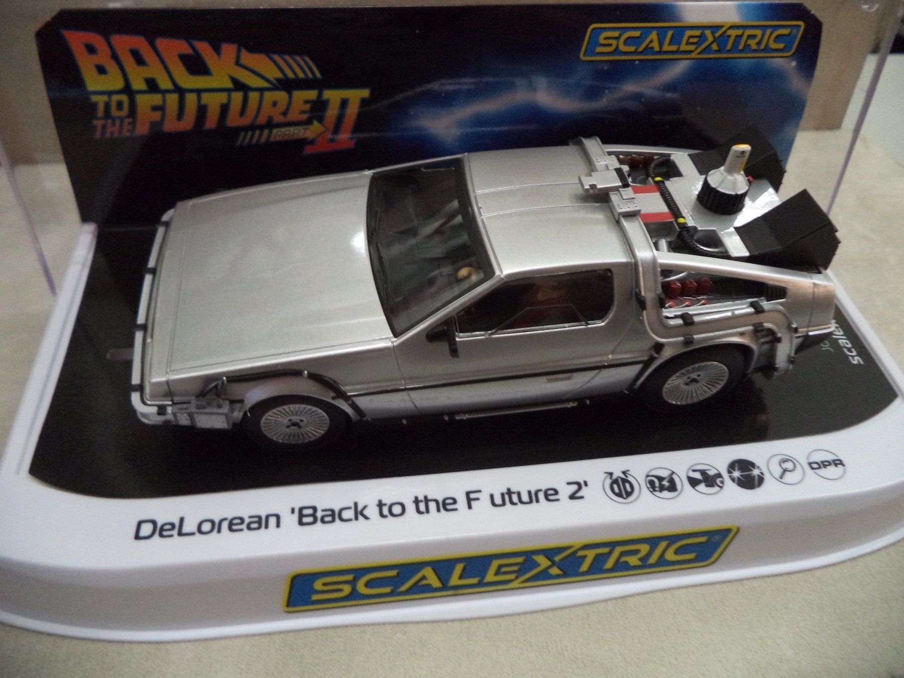 Piste: 1:32 SCALETRIX Deloren Back to the Future 2 – Usato da Rieden AG venduto da Wirth03