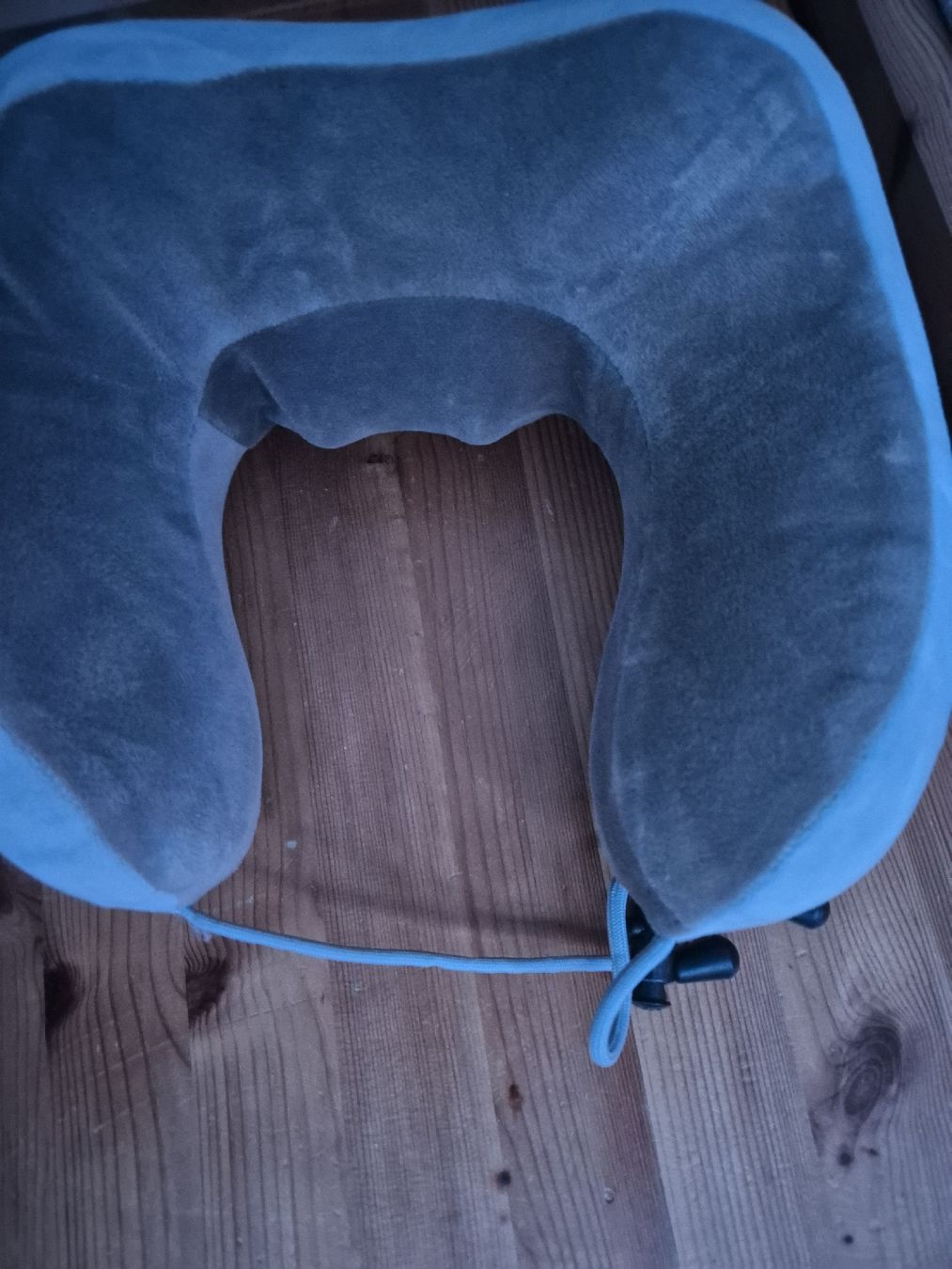 Dispositivi per massaggi: Nackenkissen Massagefunktion,  – Nuovo (secondo la descrizione) da Wolhusen venduto da ima_2jjx