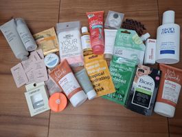 Kosmetik-Set Pflegeprodukte gemischt 