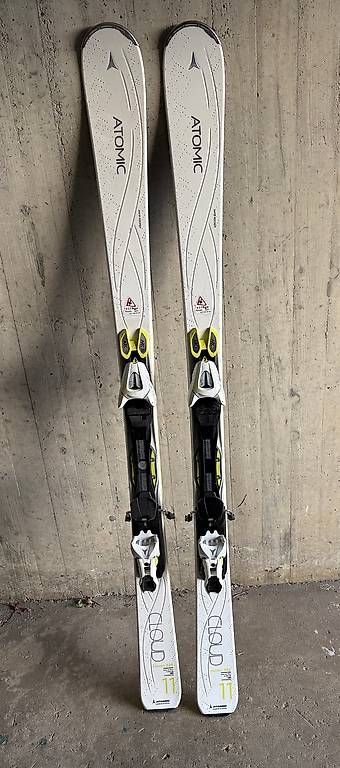 Sci: Ski de piste, Atomic Cloud, excellent état – Usato da Champlan venduto da Raspille 2