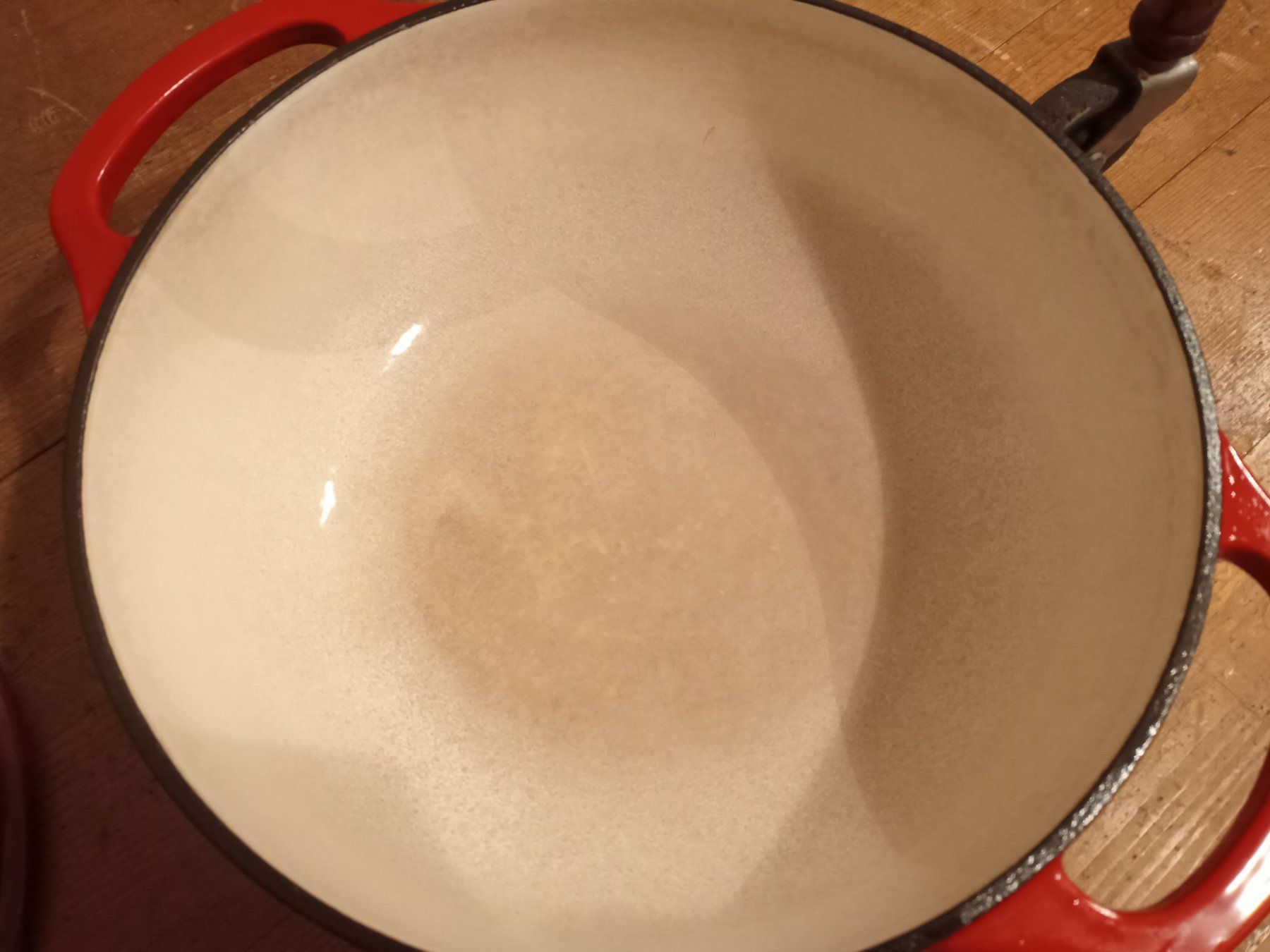 Cousances Töpfe: Bräter Gusseisen Topf Pyrex 25cm – Gebraucht aus Prez-vers-Siviriez von Monija70 2