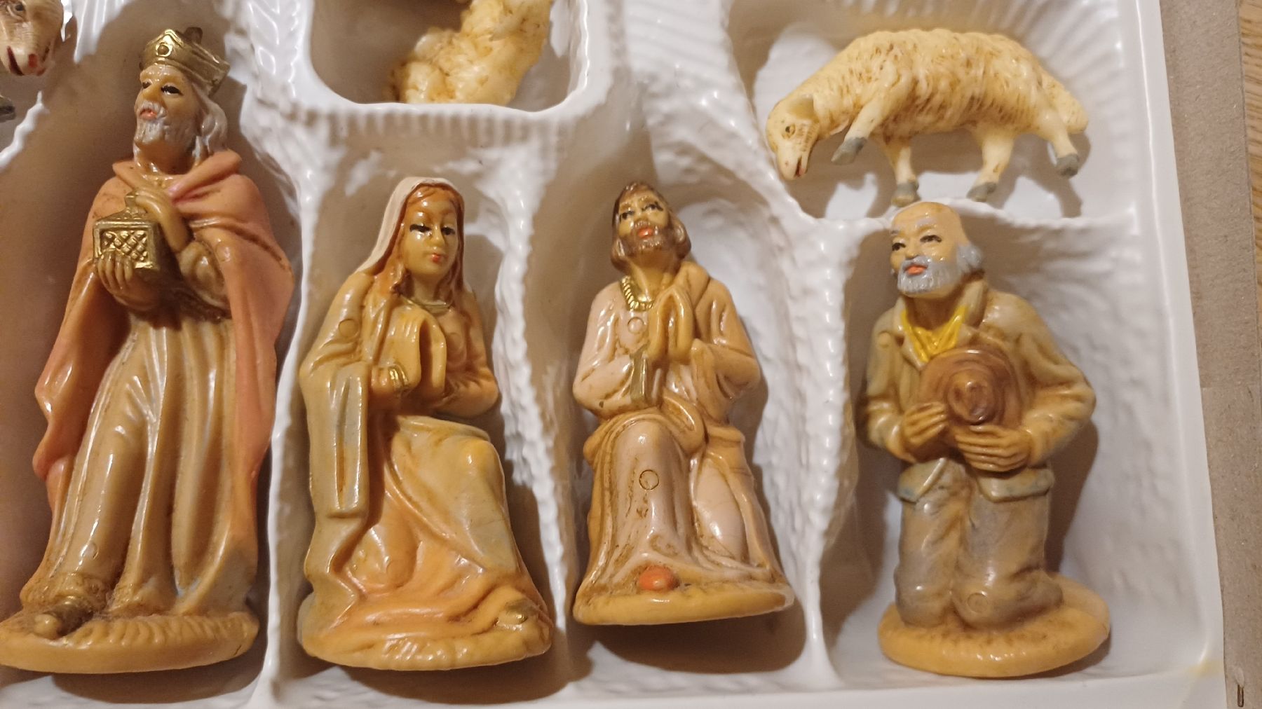 Figuren: Set  schöne Krippenfiguren  – Gebraucht aus Flawil von Naphtali 7