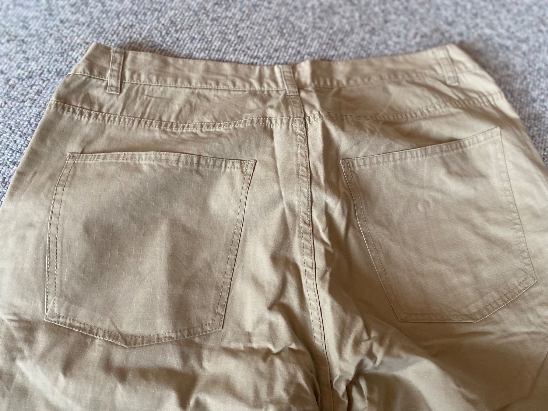 H&M Pantalons: Hose – Neuf (Voir description) à Appenzell par Sonnschein_ 2