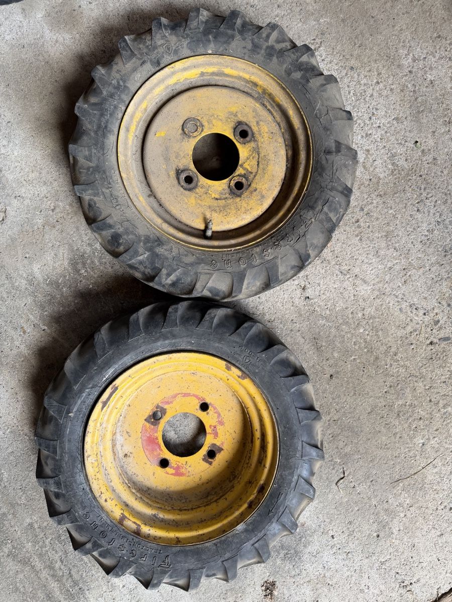 Pneumatici & Ruote complete: Räder Motormäher Rapid U (Scheunenfund) – Usato da Habkern venduto da Landmech1990 1