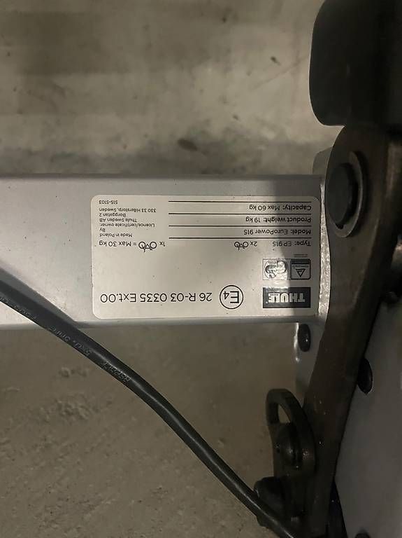 Portapacchi: Thule E-bike Trägers - Jeep Wrangler – Usato da Cadro venduto da pru_sw2v 3