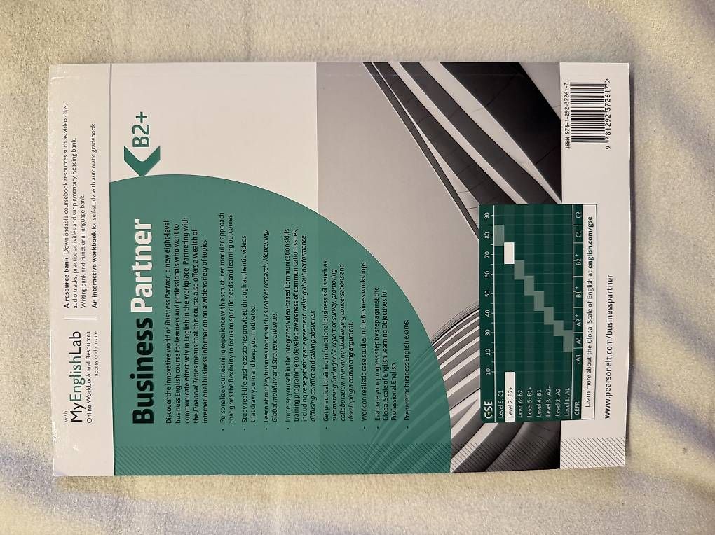 Livres: Lehrmittel Englisch B2+ Coursebook – D'occasion à St. Antönien par Schlomiflohmi 1