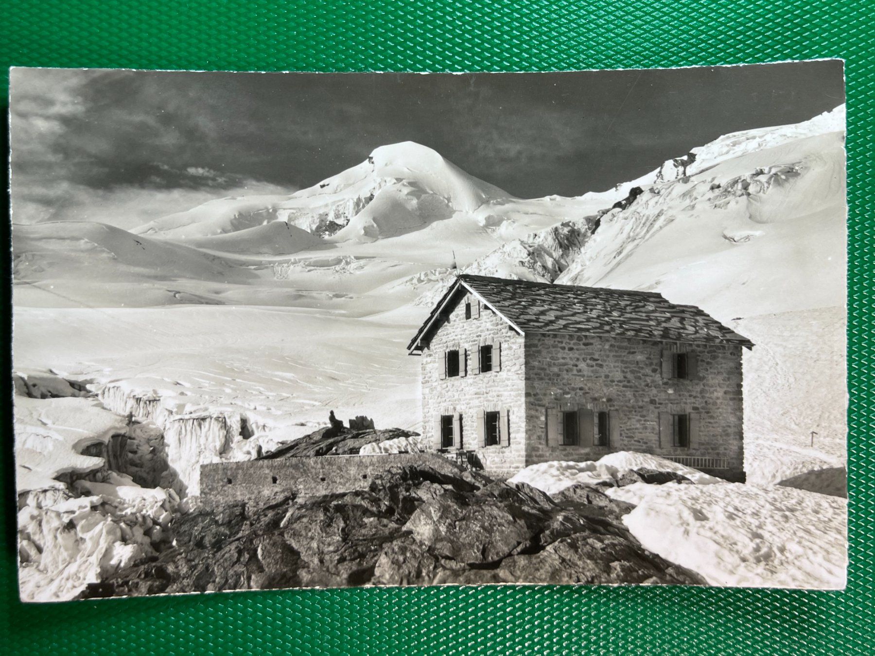 Ansichtskarten: Saas Fee - Berggasthaus Langefluh – Gebraucht aus Steg VS von _vinci_