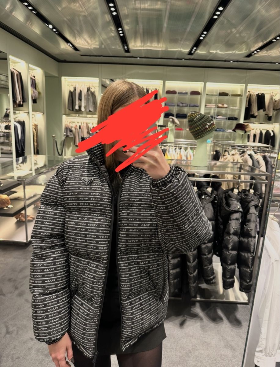 Prada Jacken: Prada jacket  – Neu (gemäss Beschreibung) aus Kirchberg SG von Natzss 6