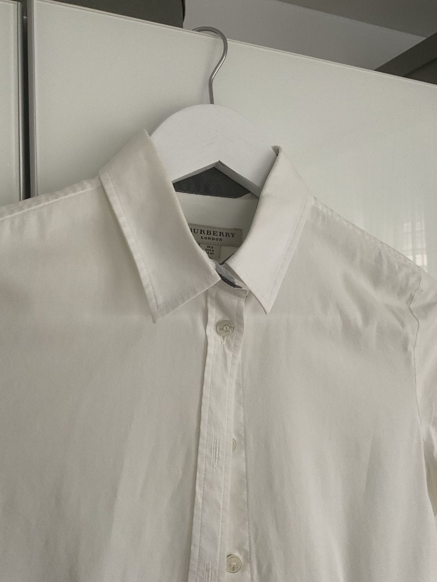 Burberry Camicette: Burberry Bluse – Usato da Duebendorf venduto da tom_lp2m 1