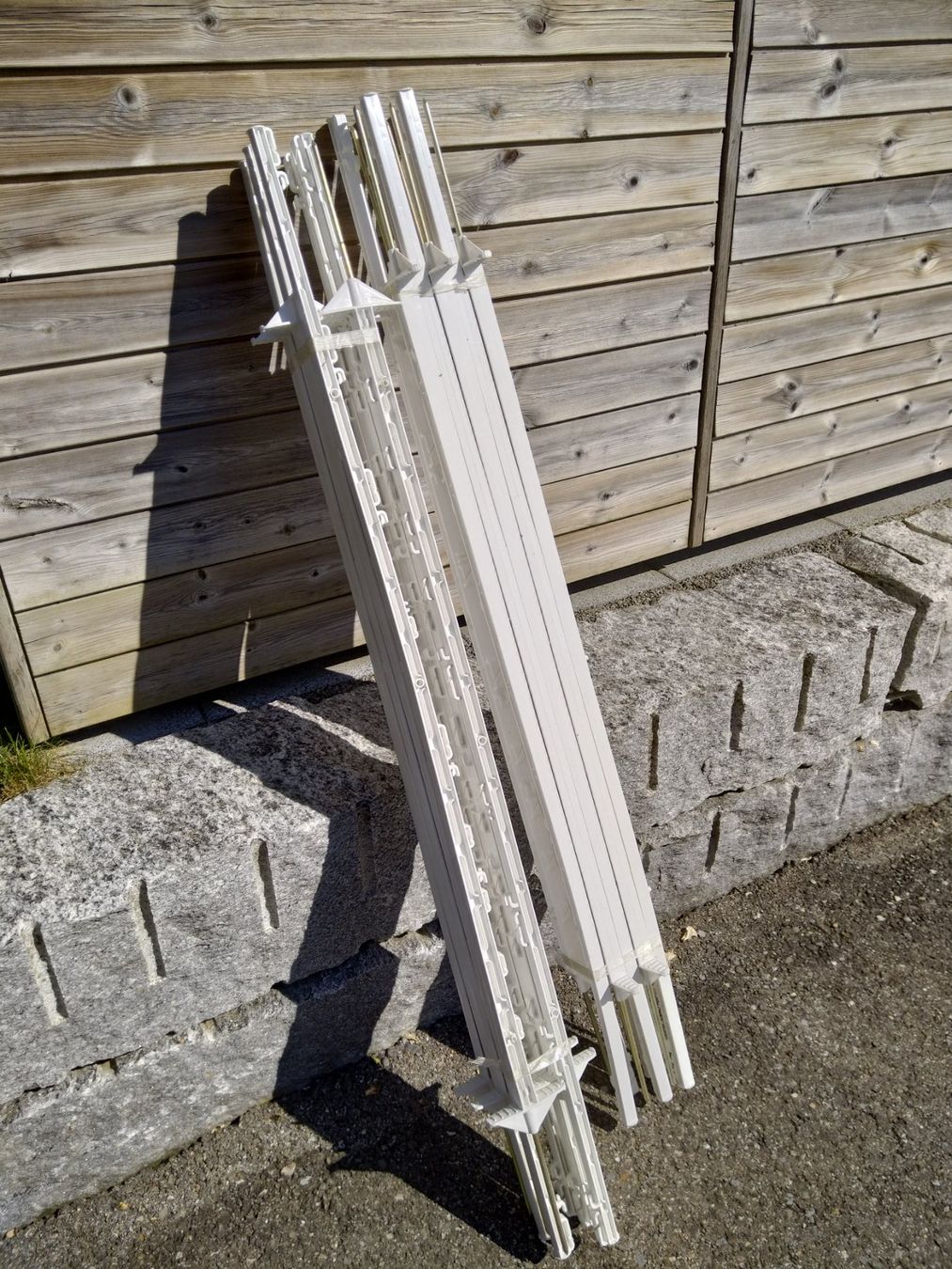 Autres équipements d'étable: Kunststoff Pfähle – Neuf (Voir description) à Saas im Prättigau par geiss05 1