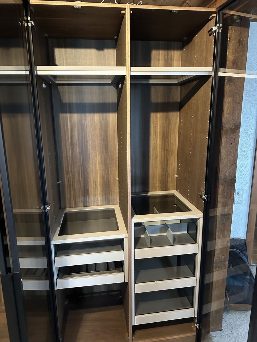 Armadi: Kleiderschrank – Usato da Biezwil venduto da Suter389 2