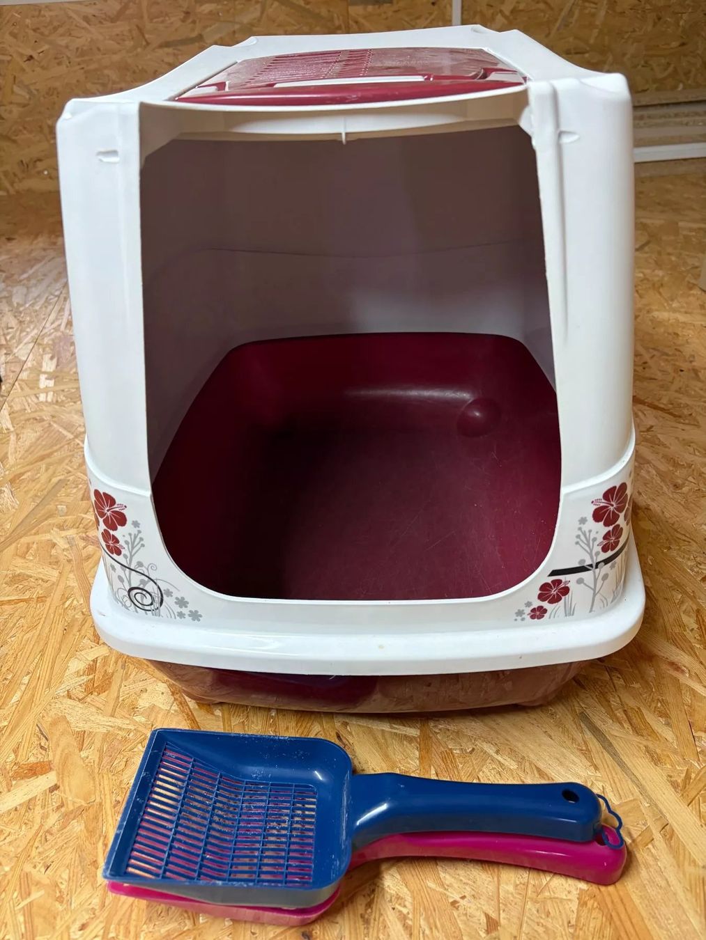 WC: Maison de toilette pour chat – Usato da Arzier-le-Muids venduto da AndreaG05
