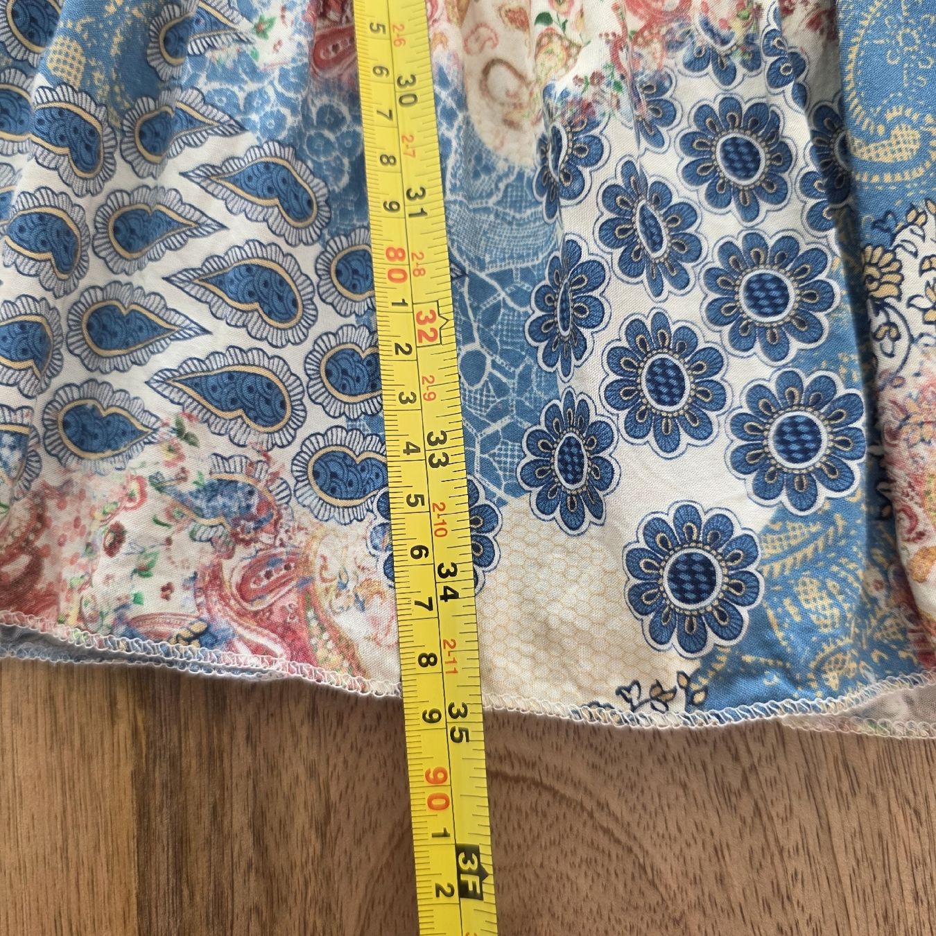Robes: Kleid Viskose Patchwork Bunt Grösse M guter Zustand – D'occasion à Rheinsulz par Gilea 7