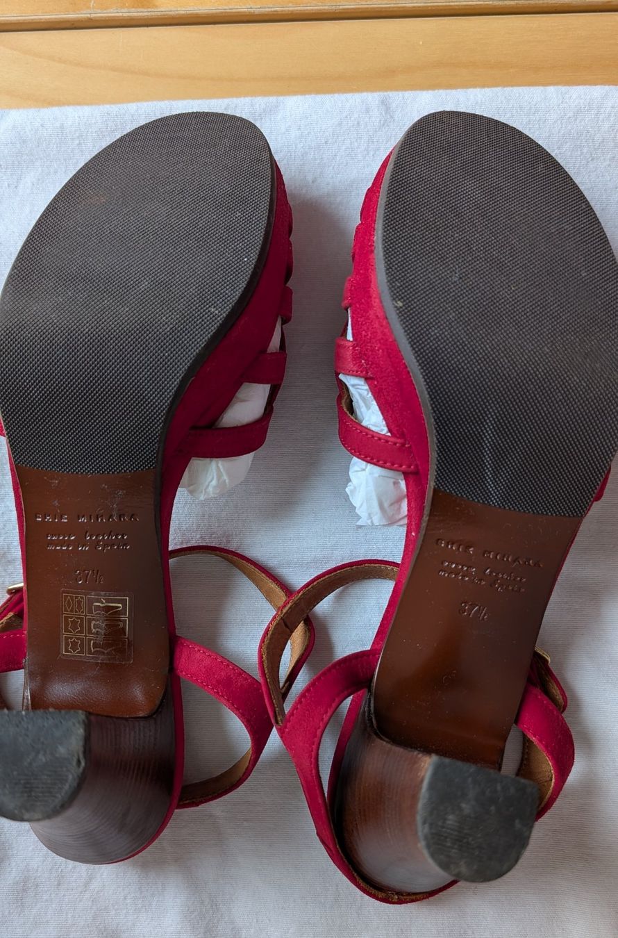 Chie Mihara Scarpe da donna: Chie Mihara Sandale Gr. 37.5 – Nuovo (secondo la descrizione) da Thalwil venduto da kat_d85f 2
