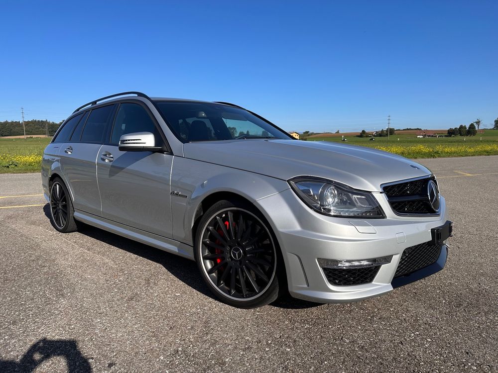 Mercedes C63 AMG Performance