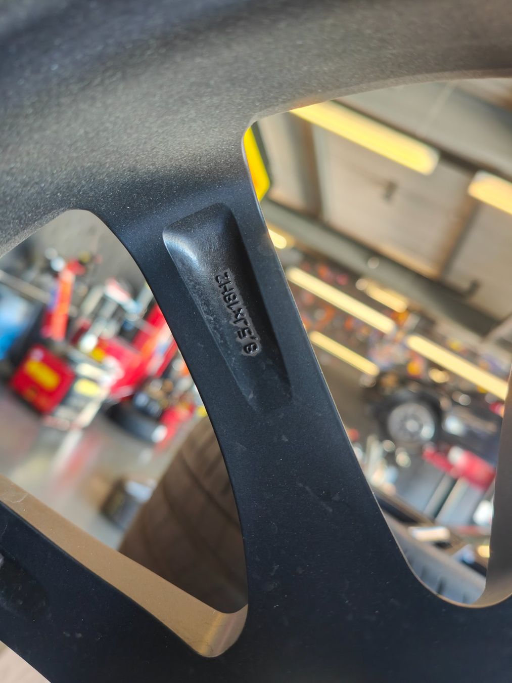 Pneumatici & Ruote complete: BMW X5 Winterräder – Usato da Oberengstringen venduto da Reifen-Lagerverkauf 4