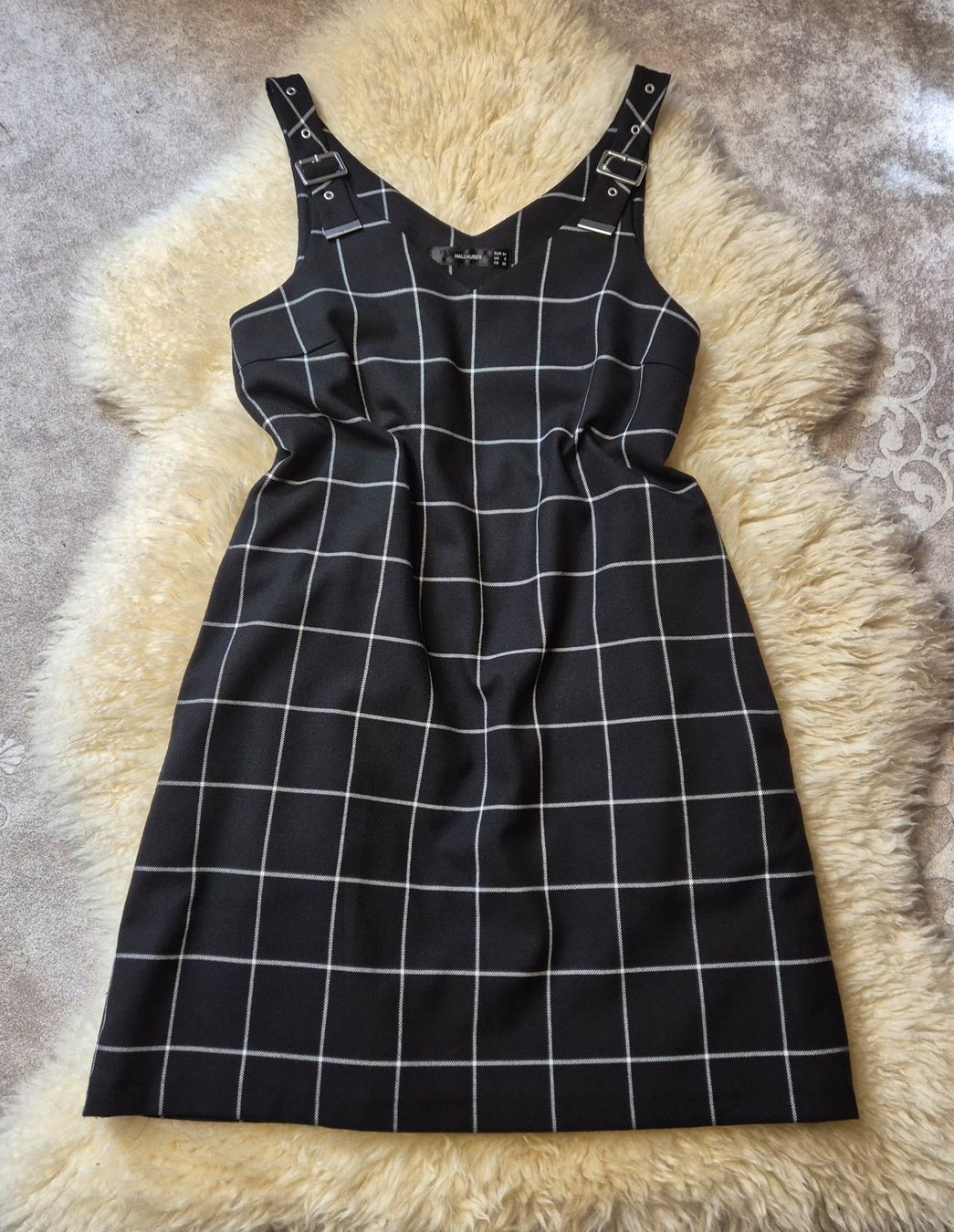 Hallhuber Vestiti: karierte kleid Hallhuber – Usato da Leissigen venduto da ali_k9v8