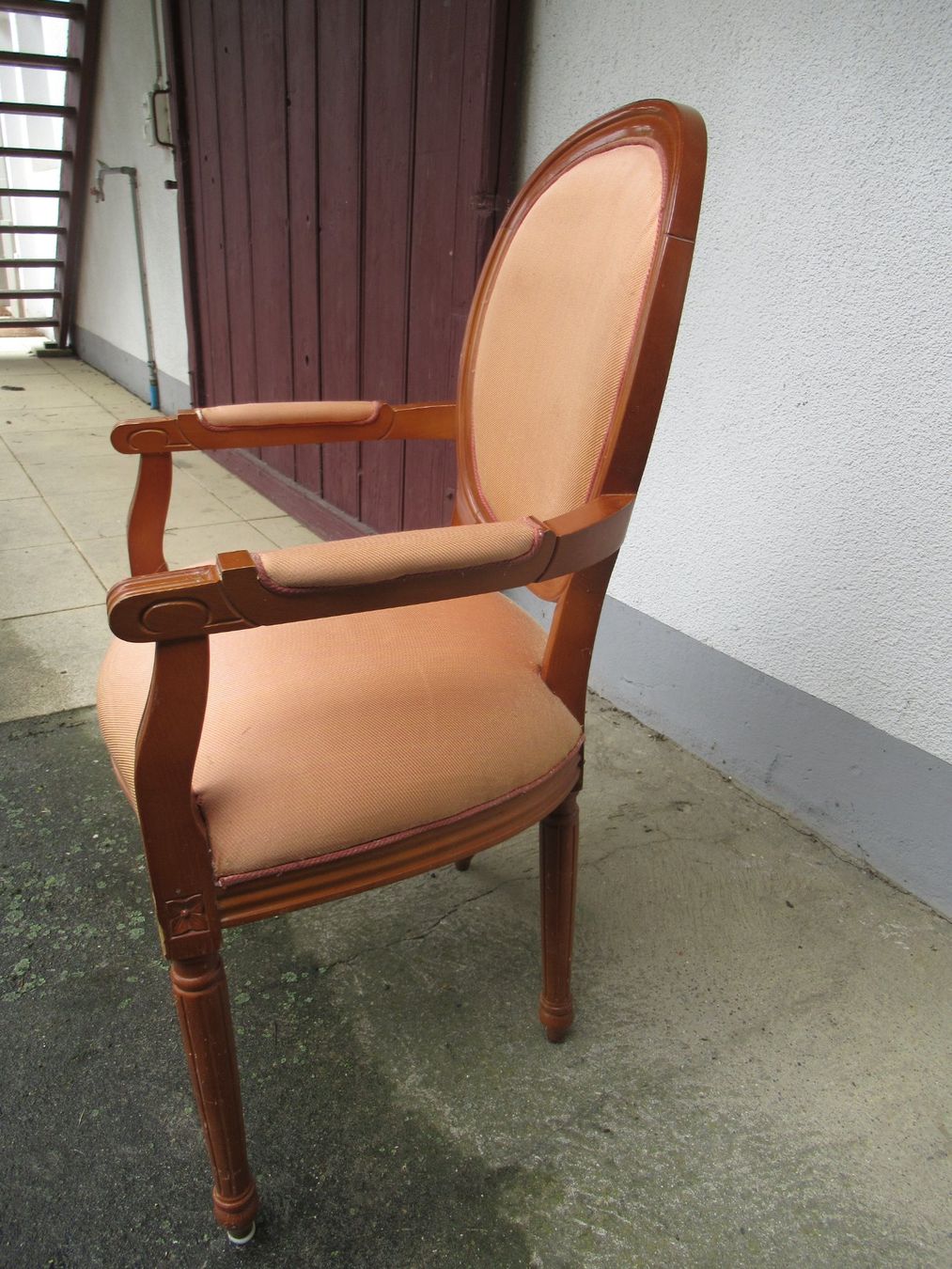 Poltrone: Fauteuil style Louis XVI – Usato da Essertes venduto da Cape_au_Moine_1941 1