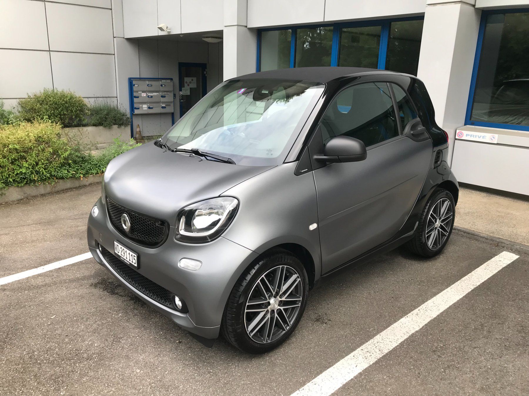 Smart Automobili: SMART fortwo citypassion twinmatic – Usato da Nyon venduto da data-comm 2