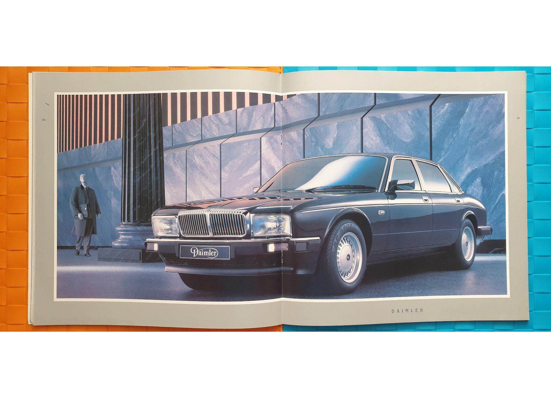 Jaguar Documenti: Jaguar XJ / XJ6 / Daimler 1989 - Prospekt / Katalog – Nuovo (secondo la descrizione) da Viganello venduto da CARLiteratur 3