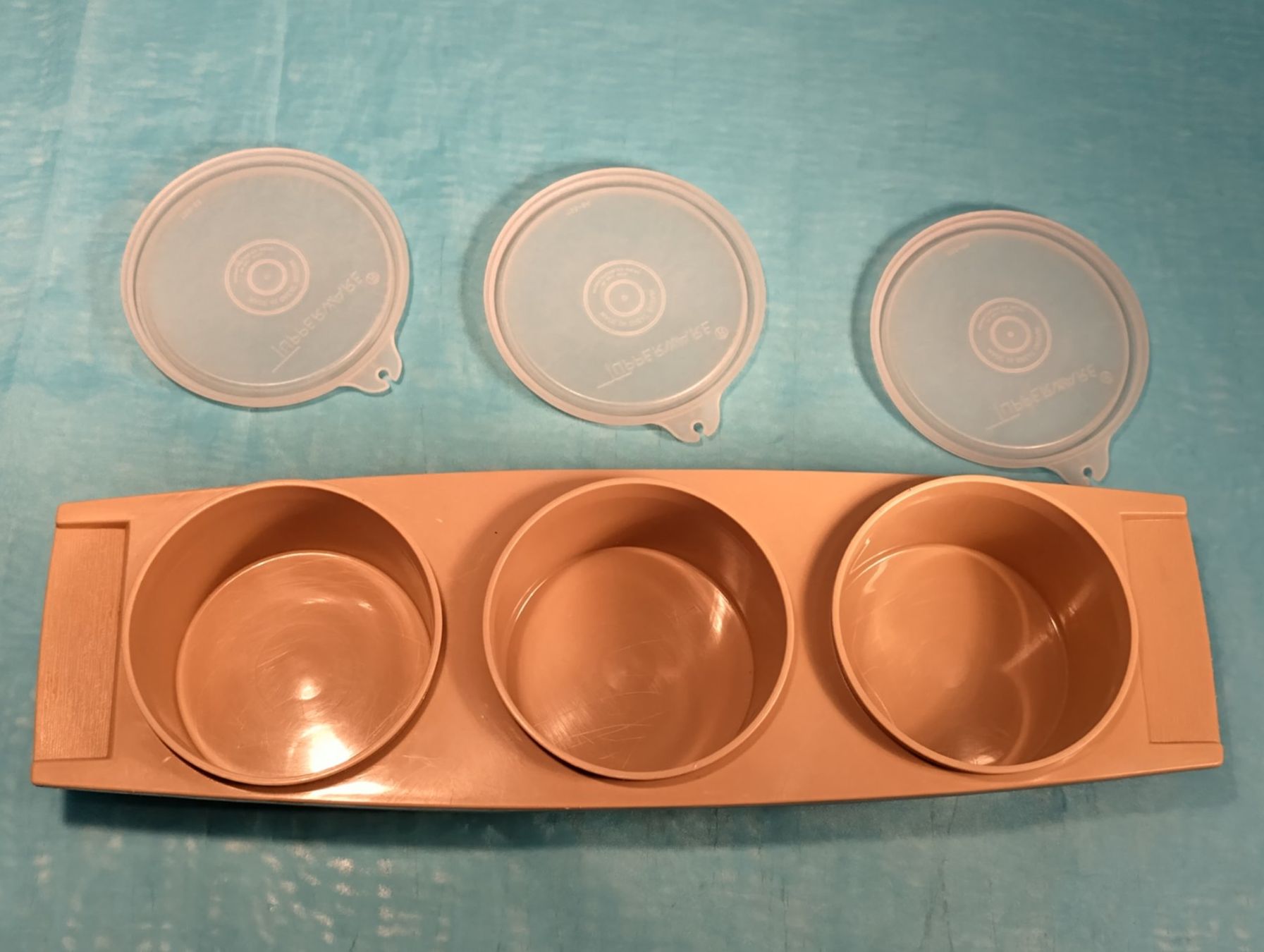 Tupperware Contenitori & Simili: Tupperware Behälter 3er Set beige – Usato da Bellach venduto da JingleCherry 3