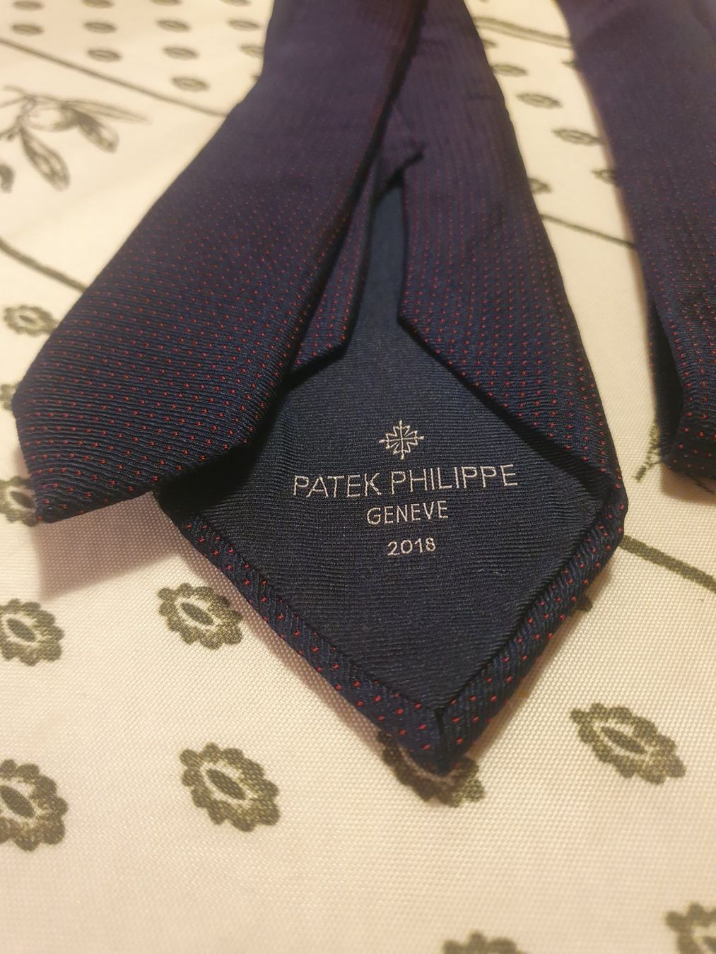 Patek Philippe Cravatte: Patek philippe cravate 2018 – Usato da Genève venduto da GenevaLuxury 2