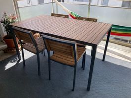 Gartentisch mit 4 Stühlen