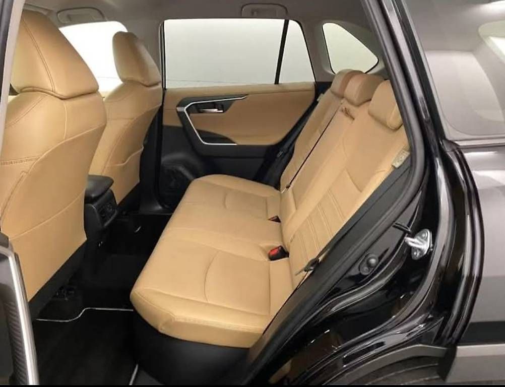 Autos: Toyota RAV4 2.5 HSD Premium – D'occasion à Langenthal par Goergens10 5