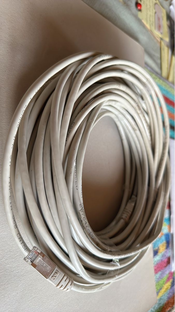 Swisscom Cavi: Langes Kabel Ethernet 16m Lang Swisscom. – Usato da Mellingen venduto da Wupper