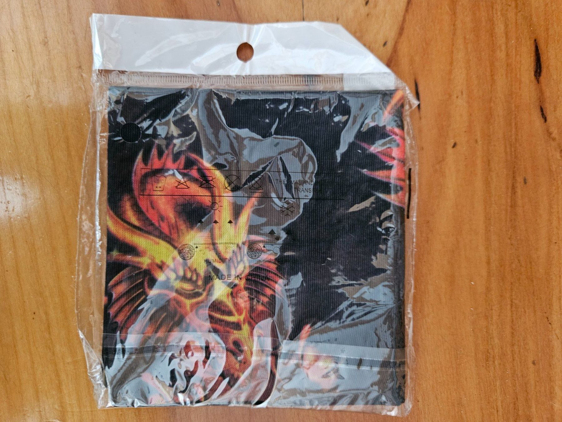 Foulards, Tücher & Schals: Schlauchtuch Bandana Halstuch – Neu und originalverpackt aus St.Gallenkappel von RocknSkull 3