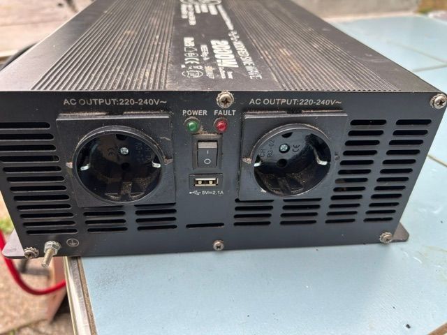Inverter: Zu Verkaufen 2000W Wechselrichter – Usato da Zürich venduto da bergacker 1