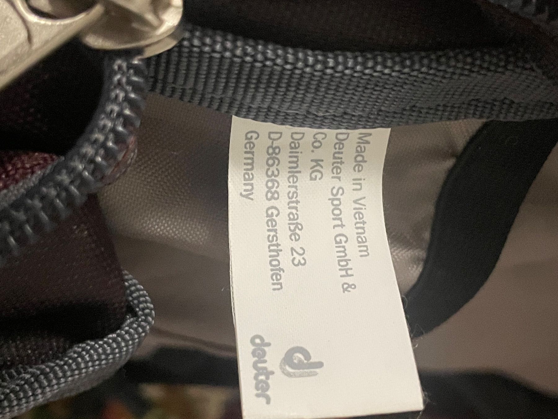 Deuter Zaini: Deuter Wanderrucksack, Neu Zustand, – Nuovo (secondo la descrizione) da Luzern venduto da M.Ai 6