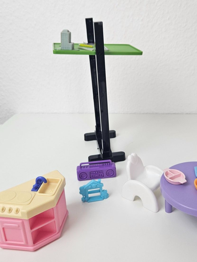 Barbie Case e mobili per bambole: Vintage Barbie Klassenzimmer Set – Usato da Dättwil AG venduto da son_x2fq 6