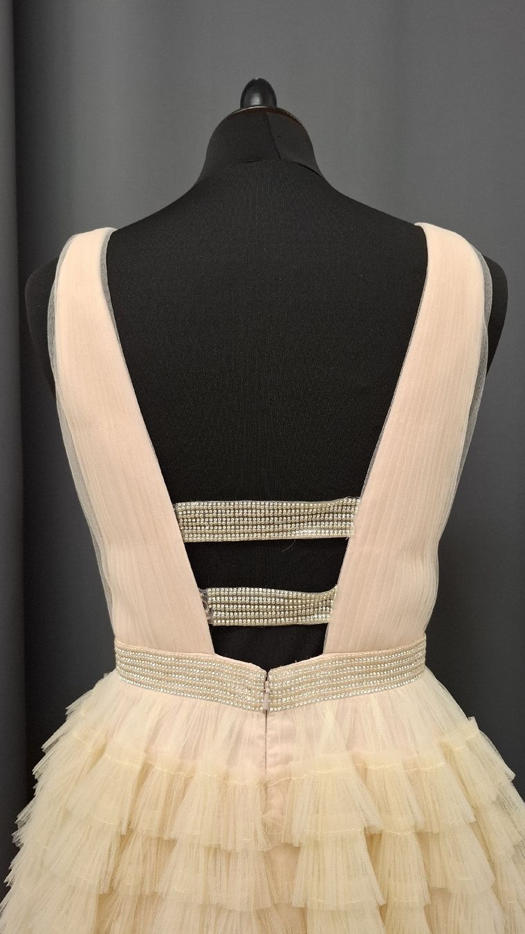 Vestiti: Wunderschönes Abendkleid / Ballkleid, Tüll – Nuovo (secondo la descrizione) da Uster venduto da VMT. 6